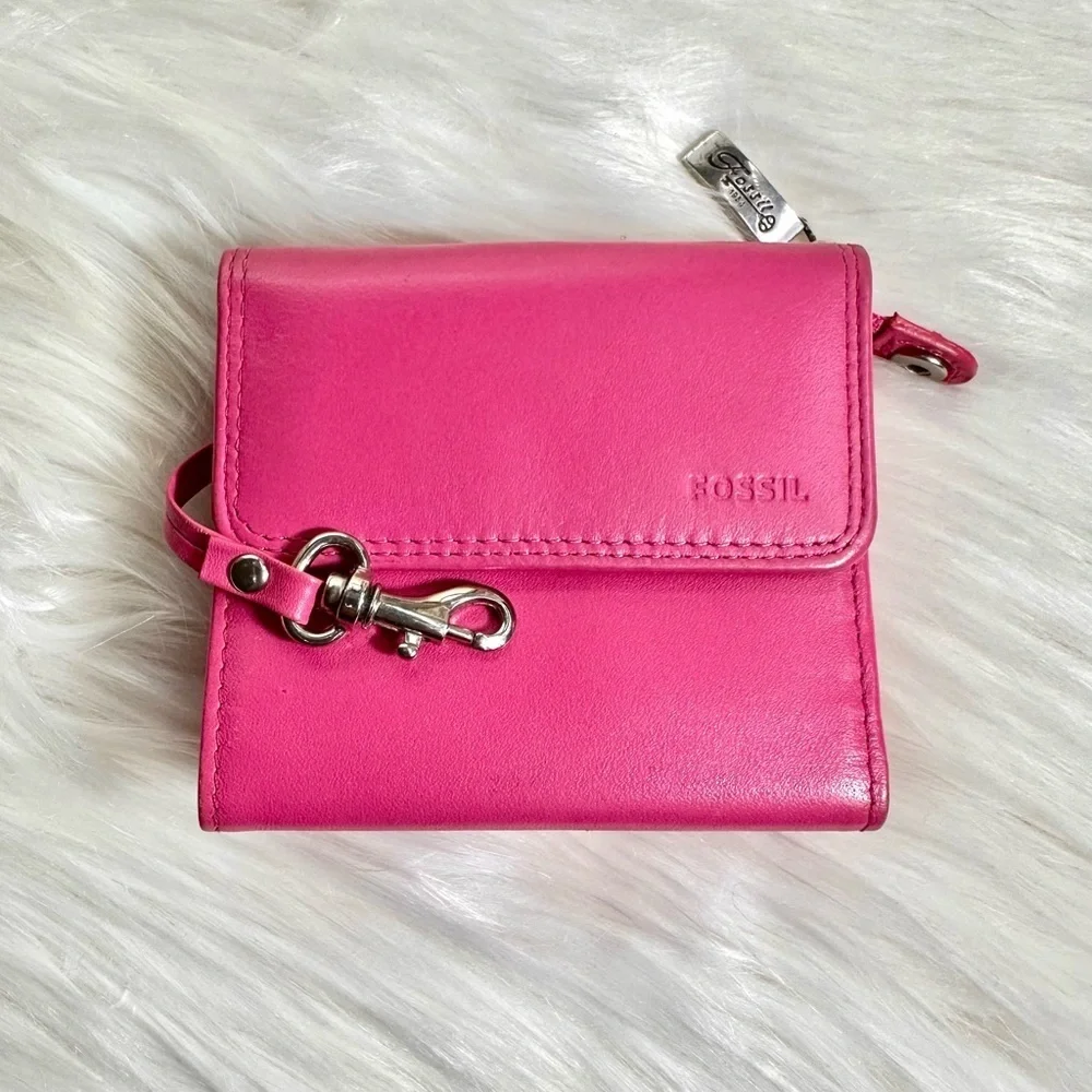 FOSSIL Genuine Leather Mini Bifold Silver Snap Wallet in Fuchsia - Vintage; EUC
